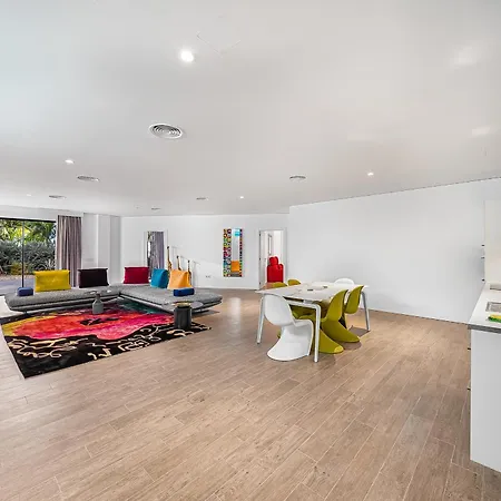 Vila Wellness - Heated Pool, Gym & Games *