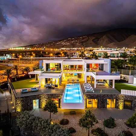 Wellness - Heated Pool, Gym & Games